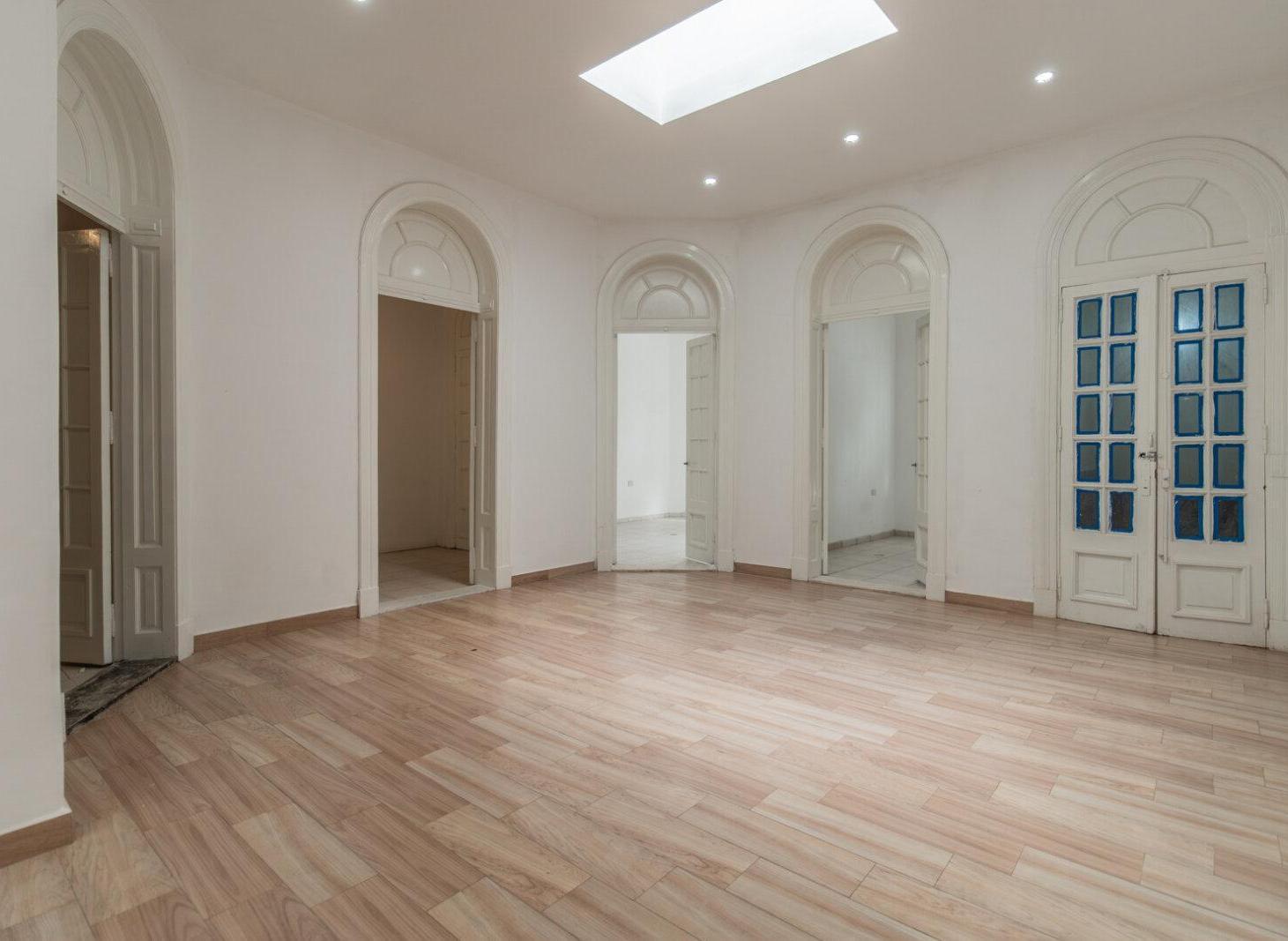 EDIFICIO | 14 OFICINAS | 4 BAÑOS | TERRAZA | SUBSUELO | ZONA ABASTO