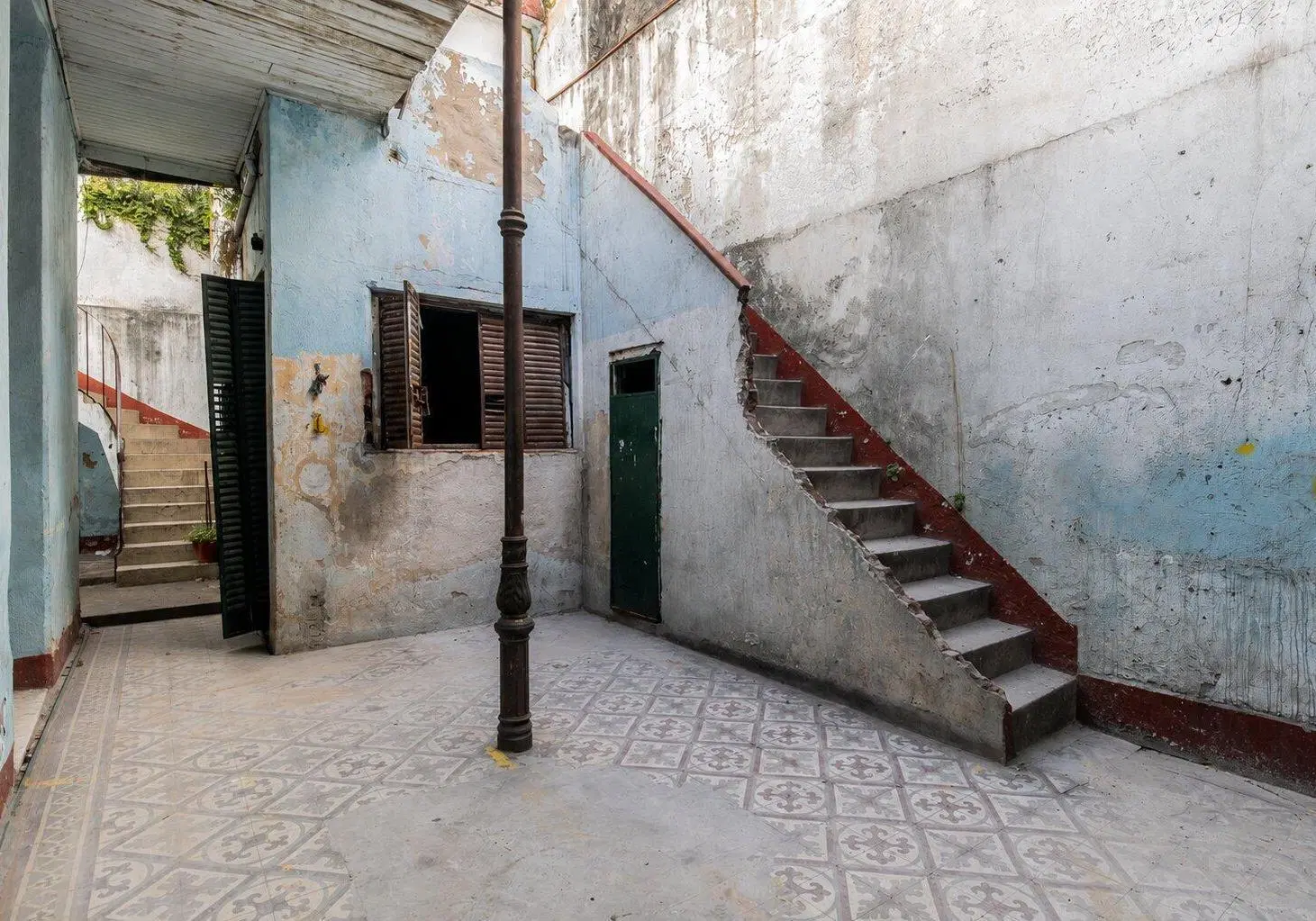 CASA A RECICLAR | LOTE PROPIO | APTO DESARROLLO INMOBILIARIO | PARQUE AVELLANEDA 4