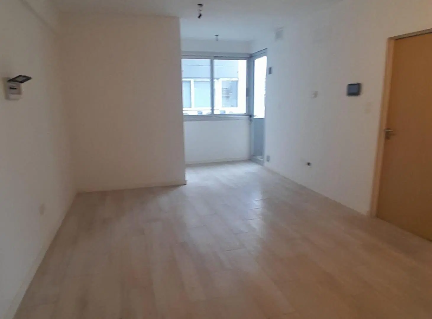 Semipiso 2 ambientes de 56M2 con balcon en Villa Luro 4