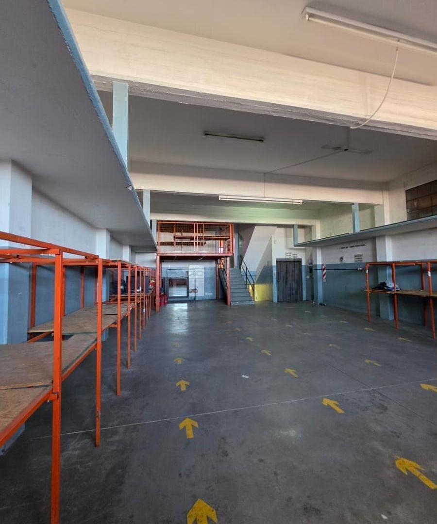 Foto de Depósito / Galpón a Estrenar en Alquiler | 1.000 m² Aprox. | Colectora, imagen 2