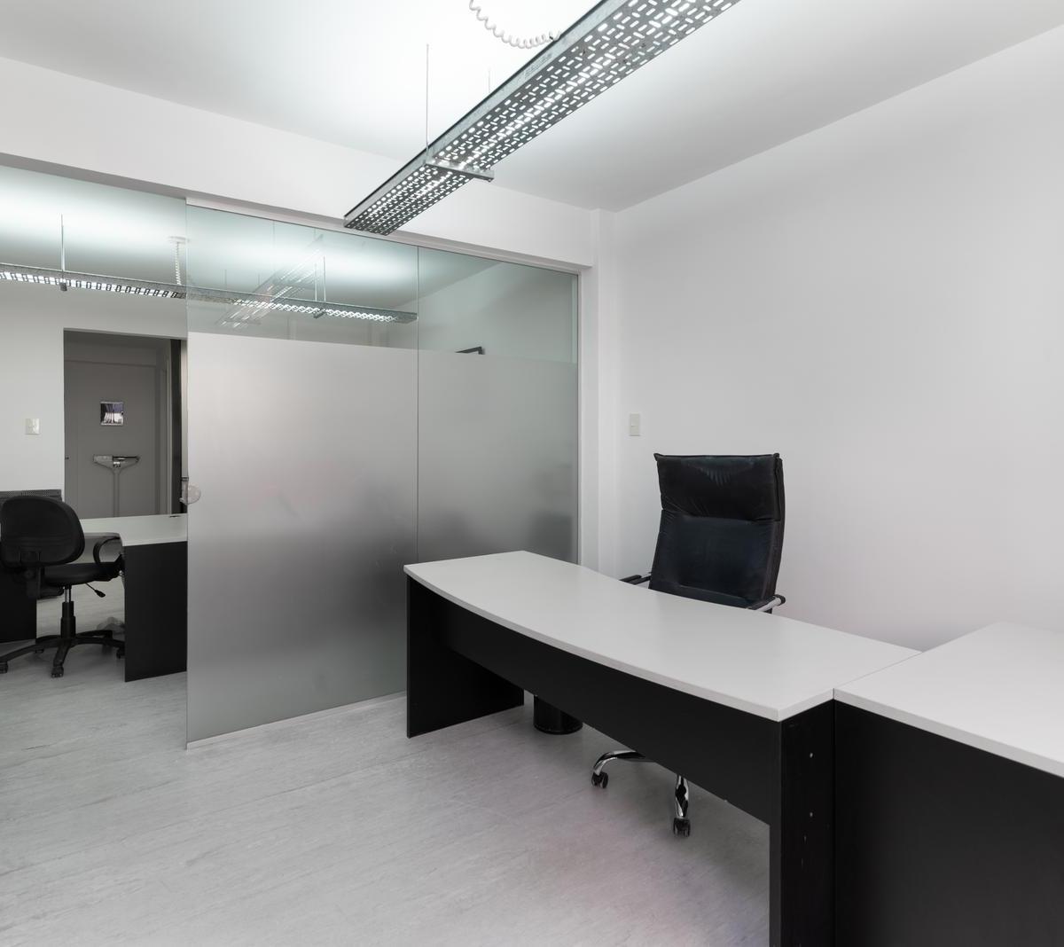 Foto de Venta de oficina en Recoleta - recepcion , salas , 78 mts cubiertos, imagen 2