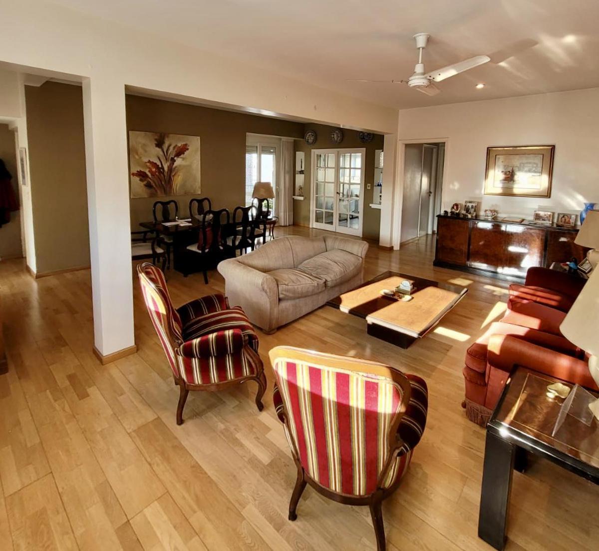 Venta Semipiso de 4 Ambientes Balcon Aterrazado - Luminoso 2