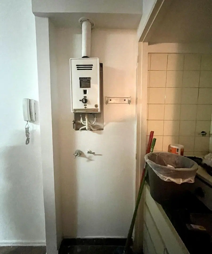 VENTA  OFICINA APTO VIVIENDA POR REGLAMENTO 4