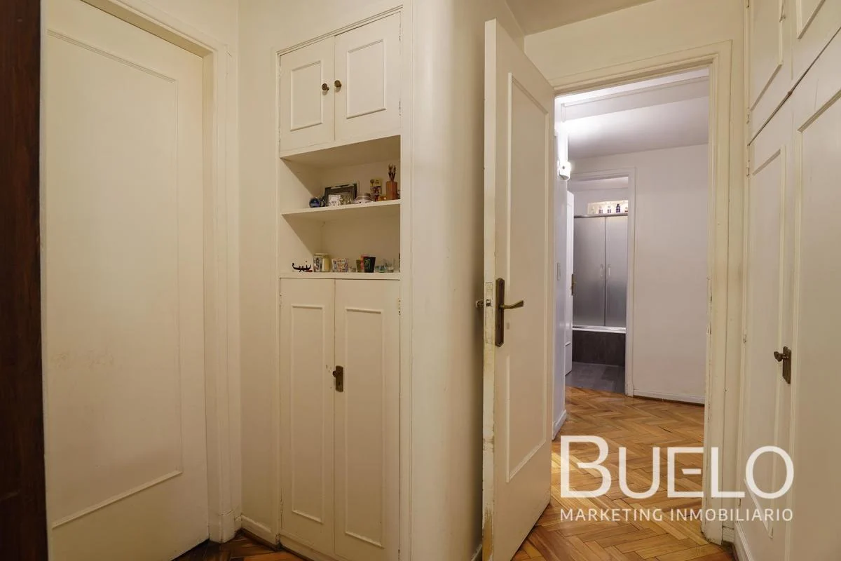 Venta Departamento 4 Ambientes con Dependencia. 1