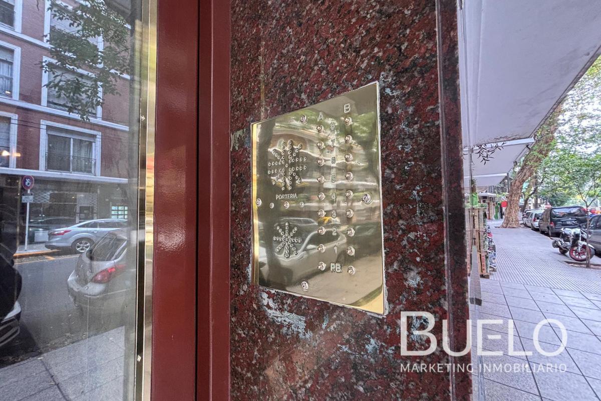 Venta Departamento 4 Ambientes con Dependencia. 5