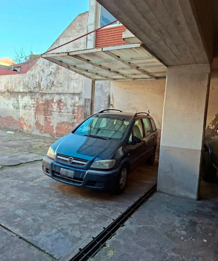 VENTA COCHERA CENTRO COMERCIAL AVELLANEDA 2