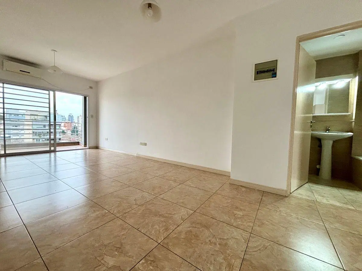CABALLITO MONOAMBIENTE CON BALCON 3