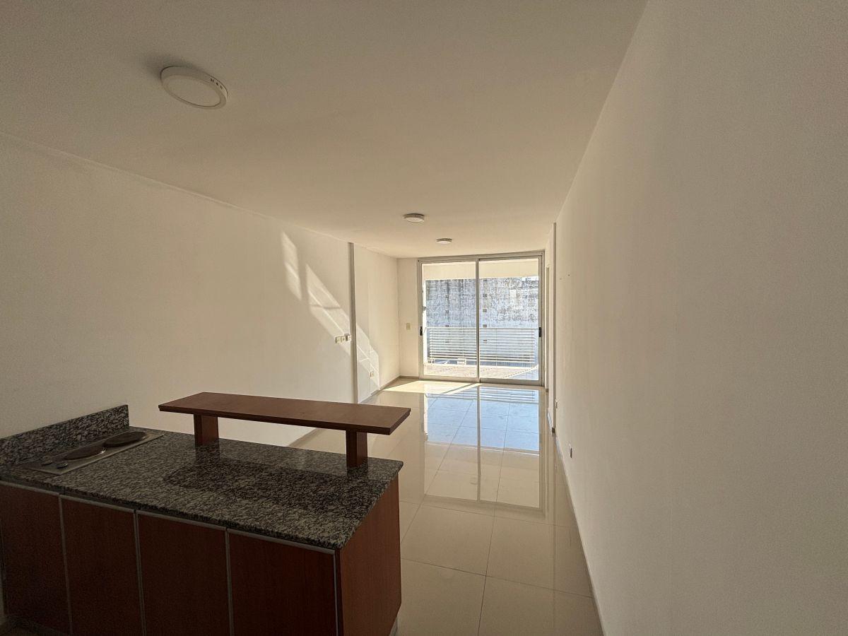 Foto de VENTA VILLA SANTA RITA 2 AMBIENTES MUY LUMINOSO, imagen 2