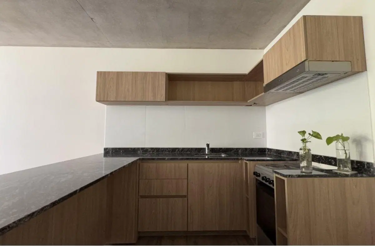 Monoambiente a Estrenar en Castelar Norte con Balcón y Detalles Premium 2
