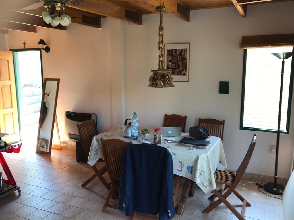 Foto de Casa en Venta en Villa Mari Menuco, imagen 4