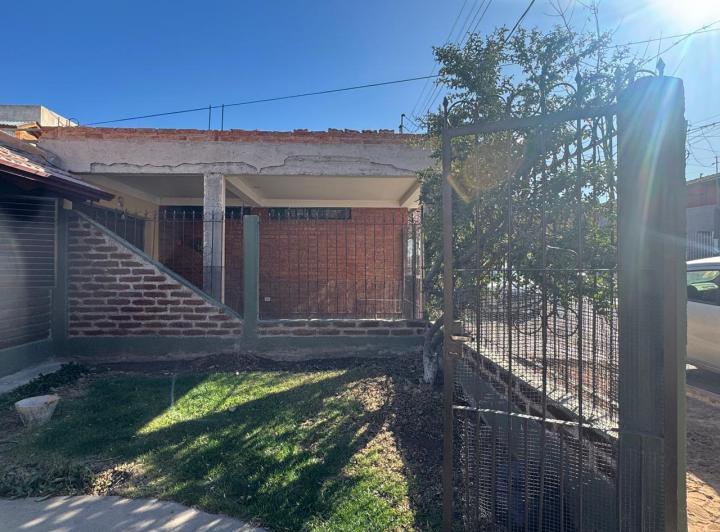 Casa en ALQUILER en Barrio Gran Neuquen 2