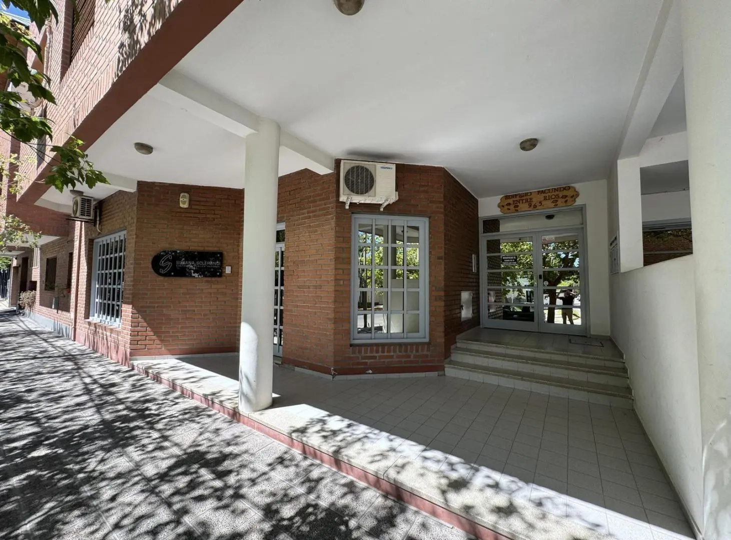 Se VENDE Departamento 2 dormitorios en calle Entre Rios 2