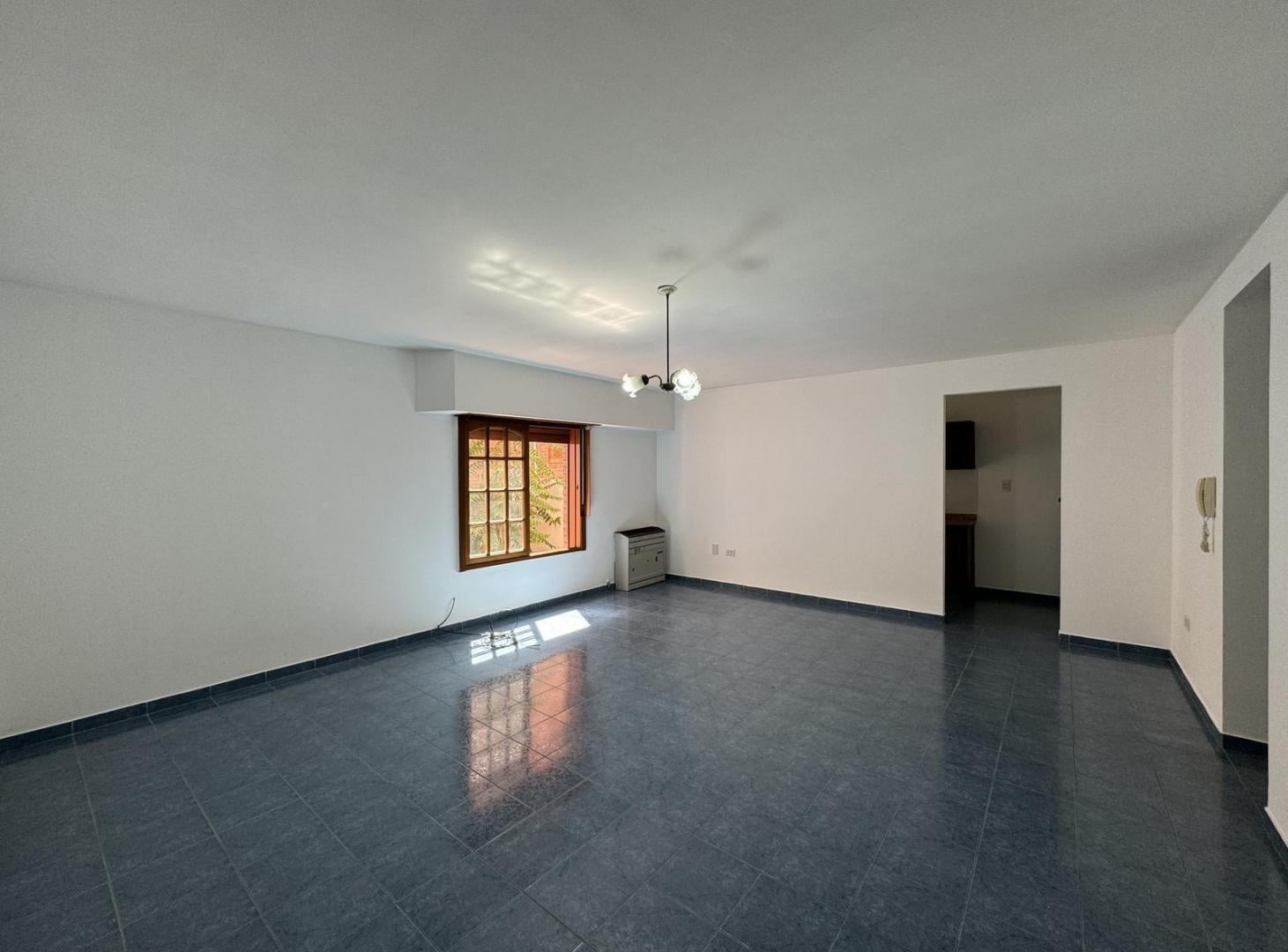 Se VENDE Departamento 2 dormitorios en calle Entre Rios