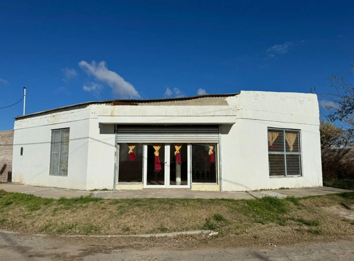 Local con patio en Alquiler en Plottier Bº Union 2