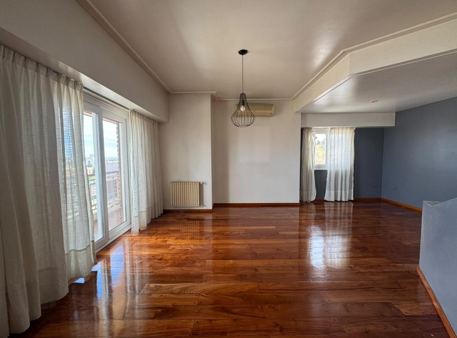 Foto de Departamento tipo DUPLEX, en VENTA, Neuquen Capital, imagen 2