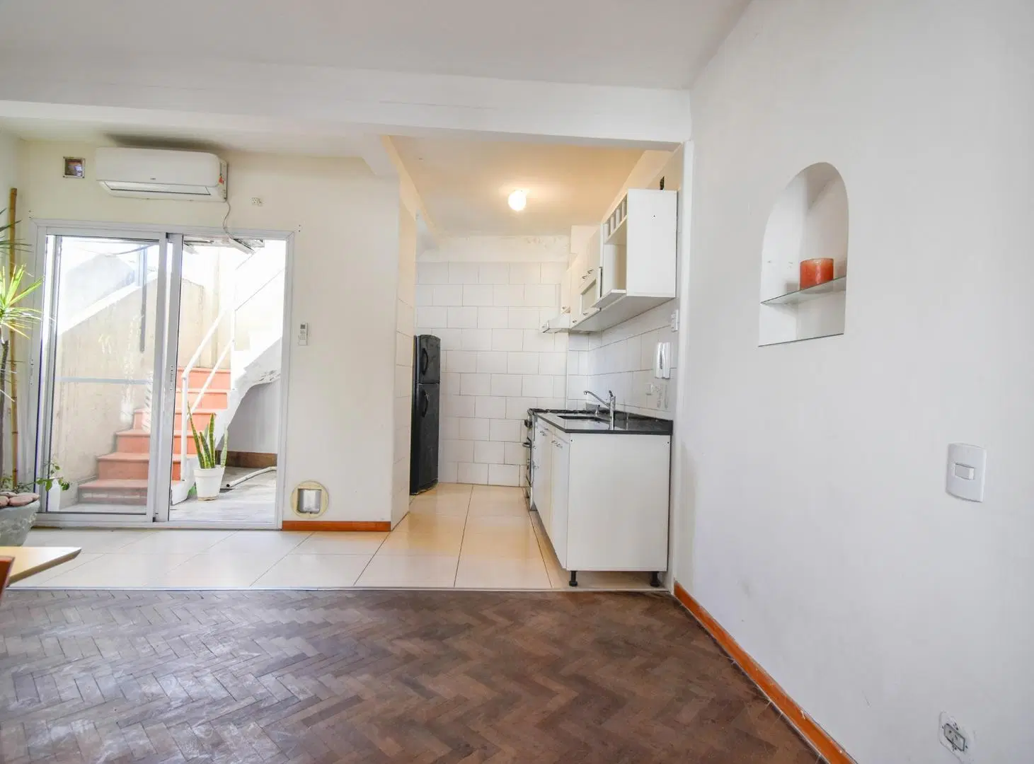VENTA PH - 2 PLANTAS - TERRAZA - SIN EXPENSAS 2