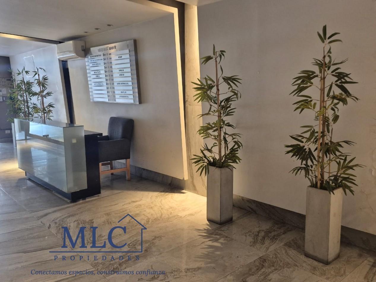 Foto de ALQUILER SOLO USO COMERCIAL - IDEAL ESTUDIO / CONSULTORIO, imagen 1