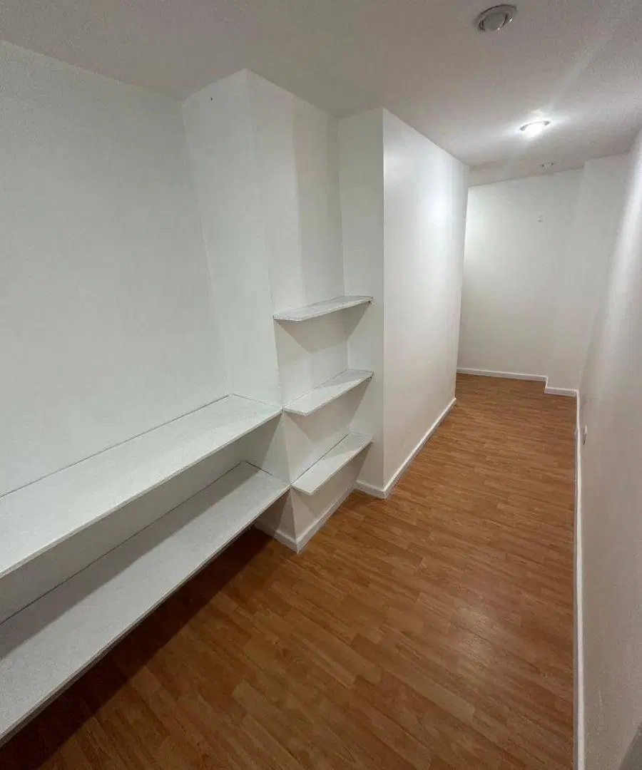 VENTA.1 amb grande.45 m2.San Jose 300.Fc/balcon.Con pileta parrilla y SUM. U$S 59.000. 5