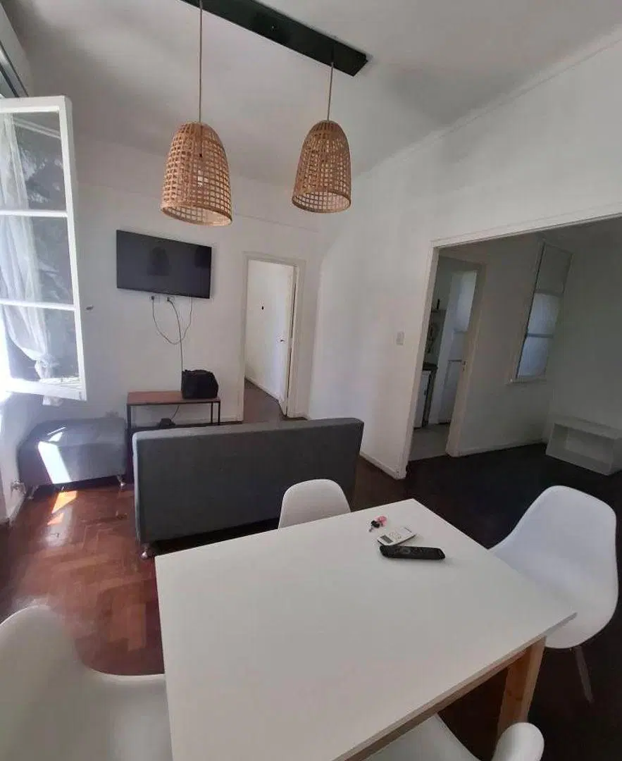 BELGRANO.2 ambientes. Alquiler amoblado .Ciudad Paz 400.U$S 550 (incluye todos los gastos menos l 2
