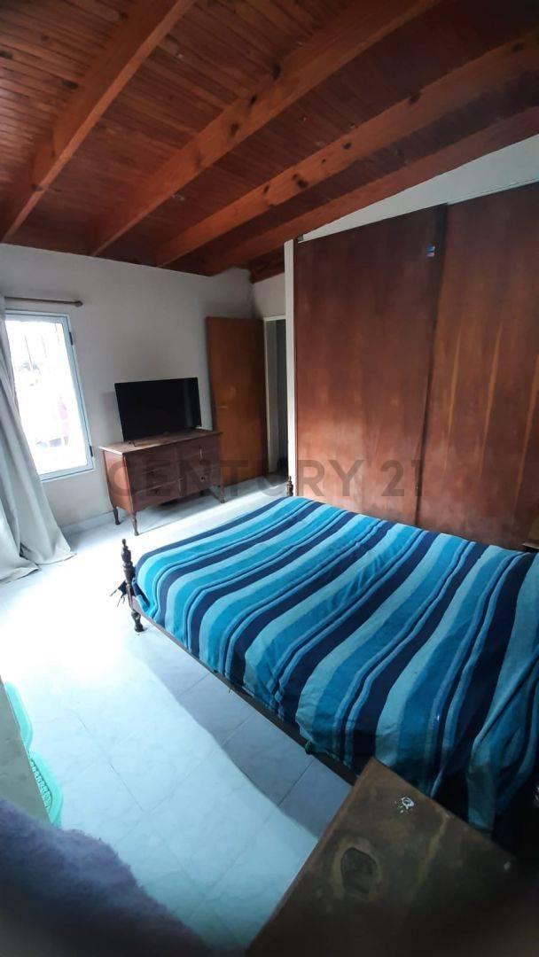 Foto de Venta de Casa Parque Sicardi 2 Ambientes Quinta, imagen 3