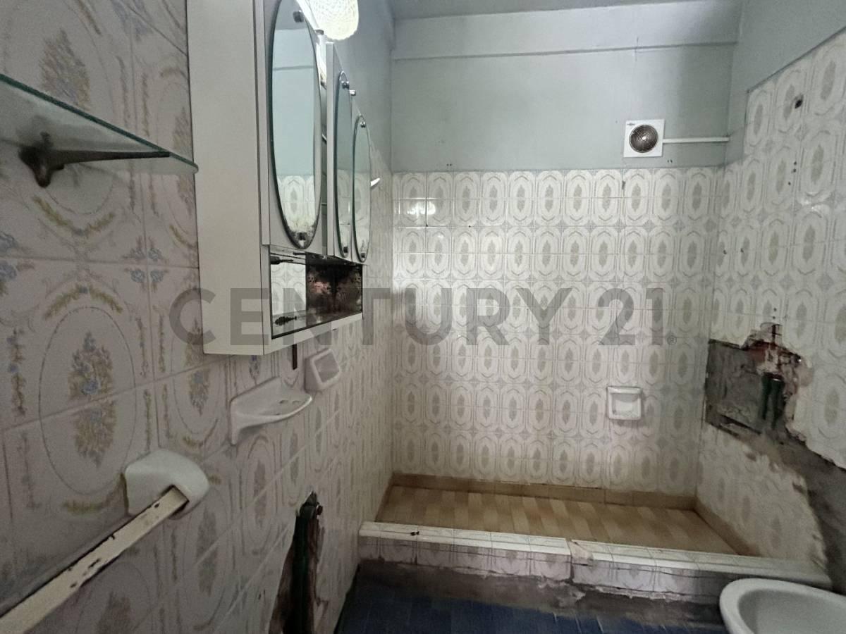 Venta de Casa + Depto en Berazategui Oeste 2