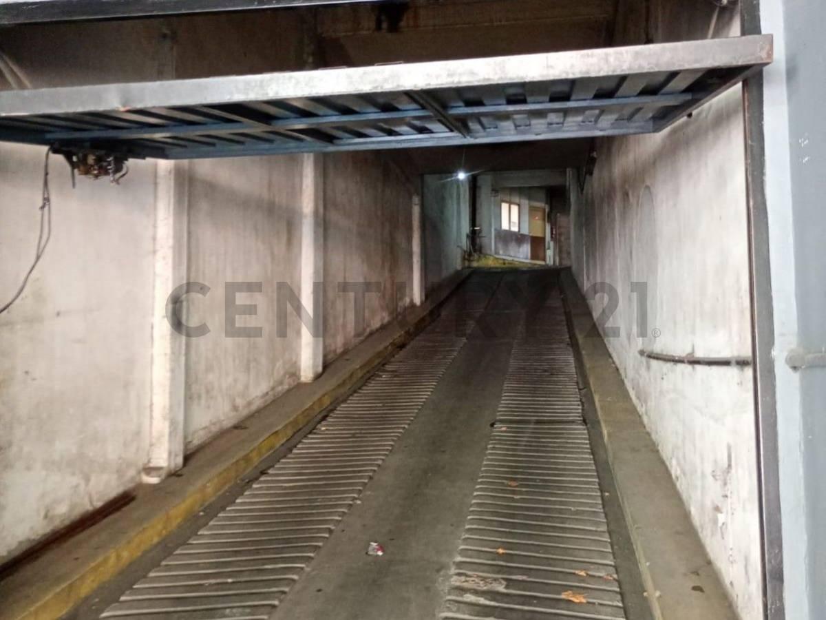 Venta Cochera Fija (Garage / Estacionamiento) Quilmes Centro 2