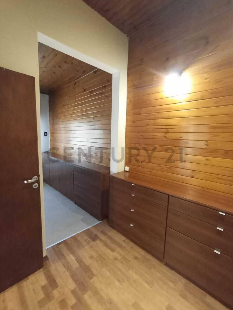 VENTA CASA EN LA PLATA
