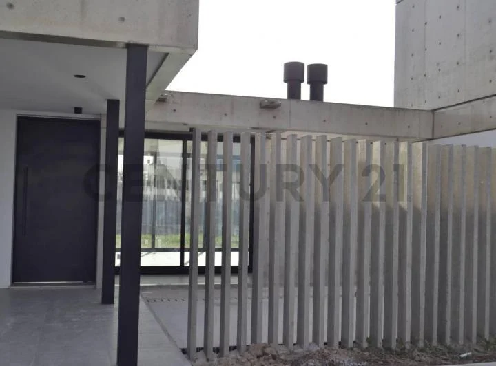 Venta de Casa en El Quimilar, City Bell, 3 dormitorios a Estrenar 3