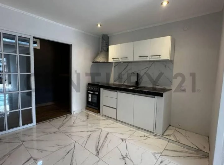 ALQUILER TRIPLEX 4 AMBIENTES EN QUILMES OESTE 3