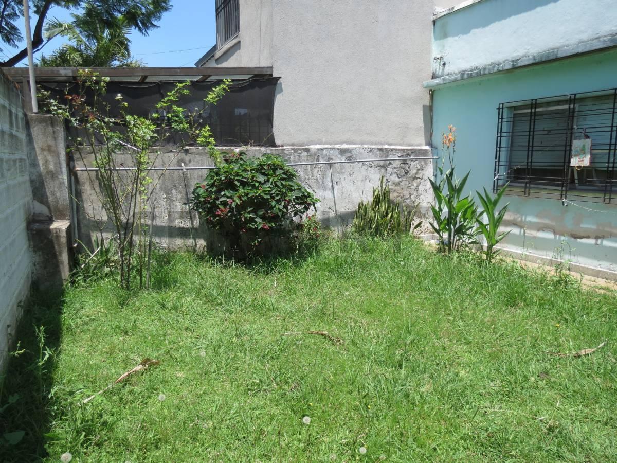VENTA CASA 2 AMBIENTES A RECICLAR QUILMES