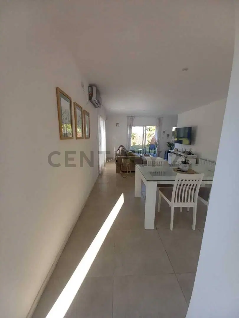 DUPLEX EN VENTA EN GONNET 5