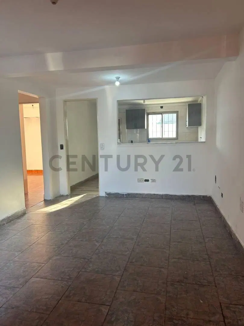 ALQUILER CASA 3 AMBIENTES FLORENCIO VARELA 3