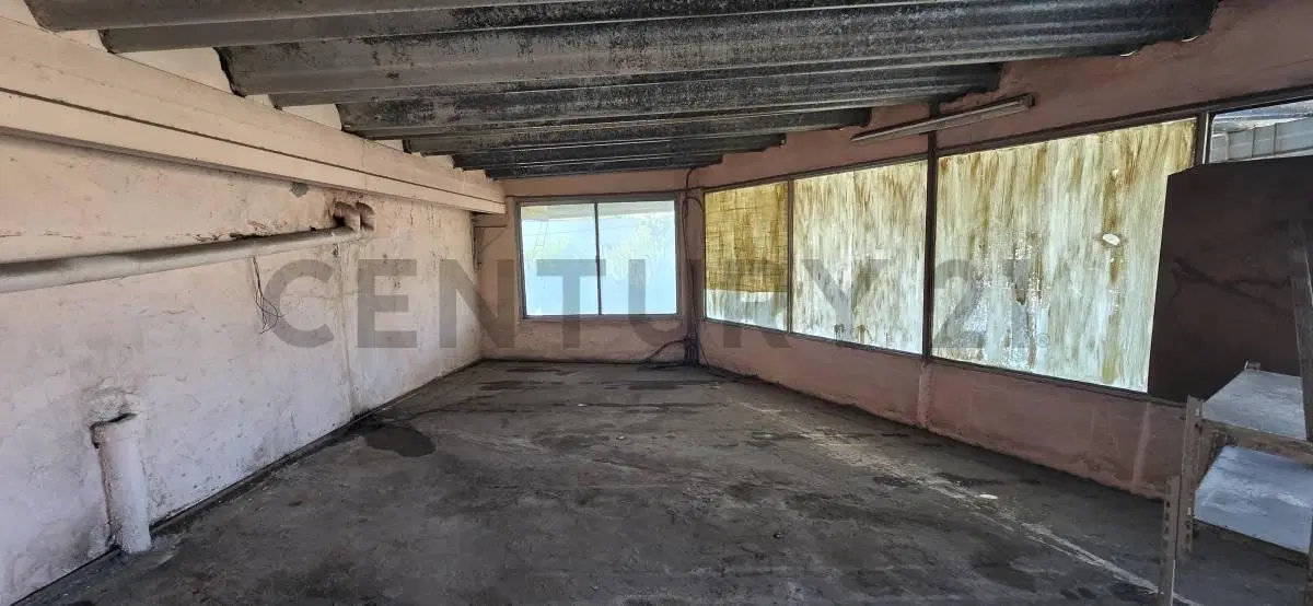 Galpón en Venta Berazategui 8