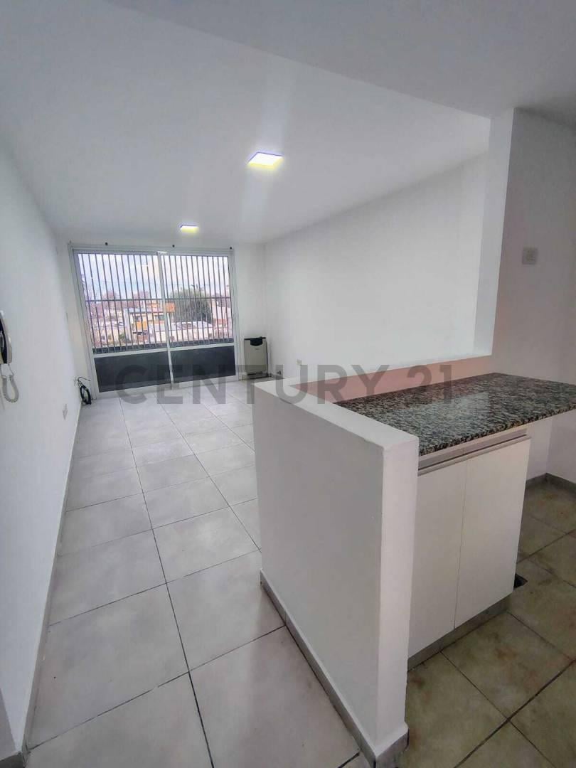 Foto de Alquiler Departamento La Plata, imagen 1