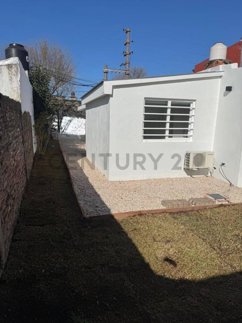 Foto de Alquiler Casa en City Bell, imagen 2