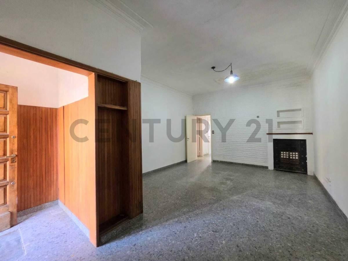 Foto de CASA EN VENTA EN WILDE 3AMBIENTES CON PATIO, imagen 1