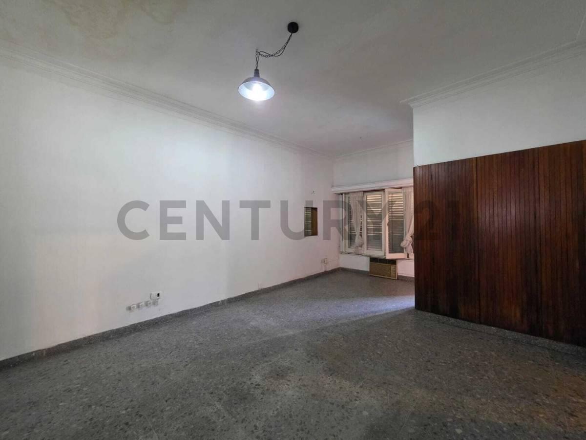Foto de CASA EN VENTA EN WILDE 3AMBIENTES CON PATIO, imagen 2