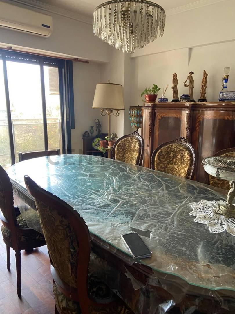 Foto de VENTA DEPARTAMENTO 4 AMBIENTES + COCHERA, imagen 4