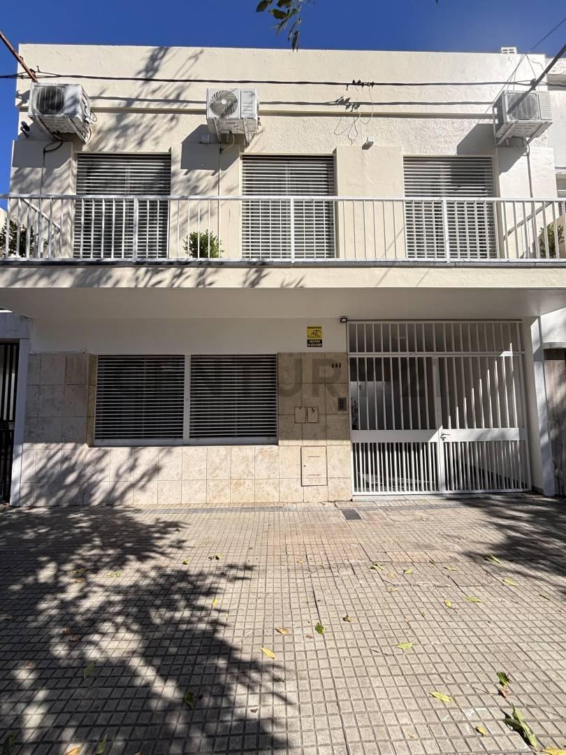 Foto de Venta de casa en La Plata, imagen 1