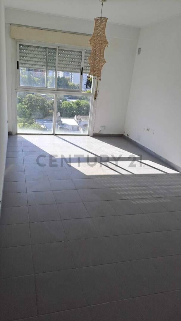 Foto de VENTA Departamento dos dormitorios en La Plata, imagen 1