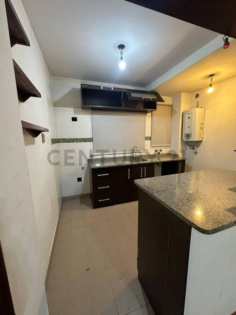 Foto de VENTA | Departamento 3 Ambientes con Cochera | Quilmes Oeste, imagen 3