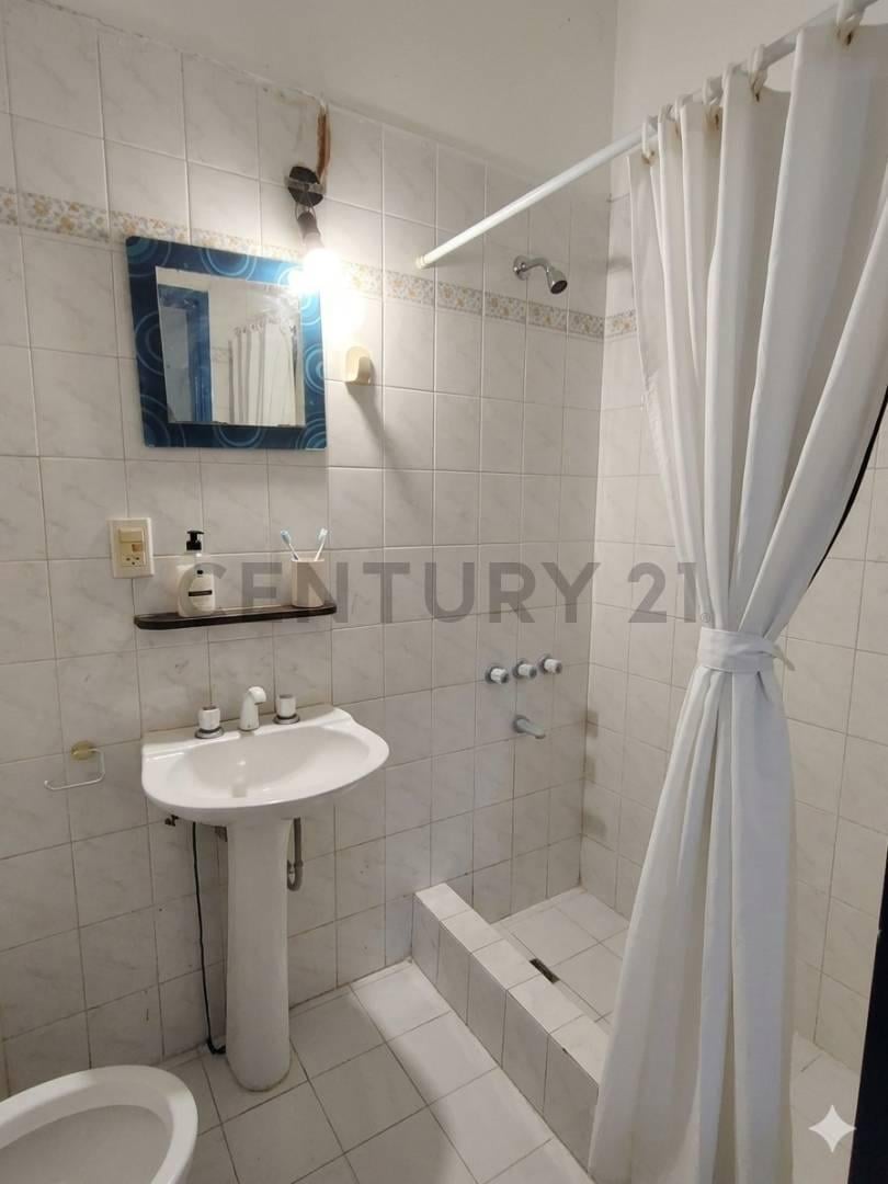 Foto de venta de ph a reciclar de 1 dormitorio, imagen 1