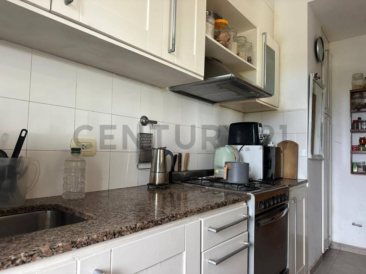Foto de Departamento de 1 dormitorio con cochera balcon terraza parrilla, imagen 5