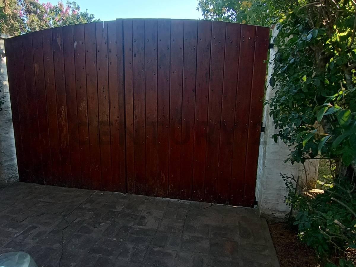 Foto de Venta de casa en Parque Sicardi, imagen 3