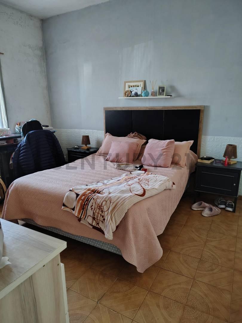 Foto de venta de casa con galpon, imagen 5