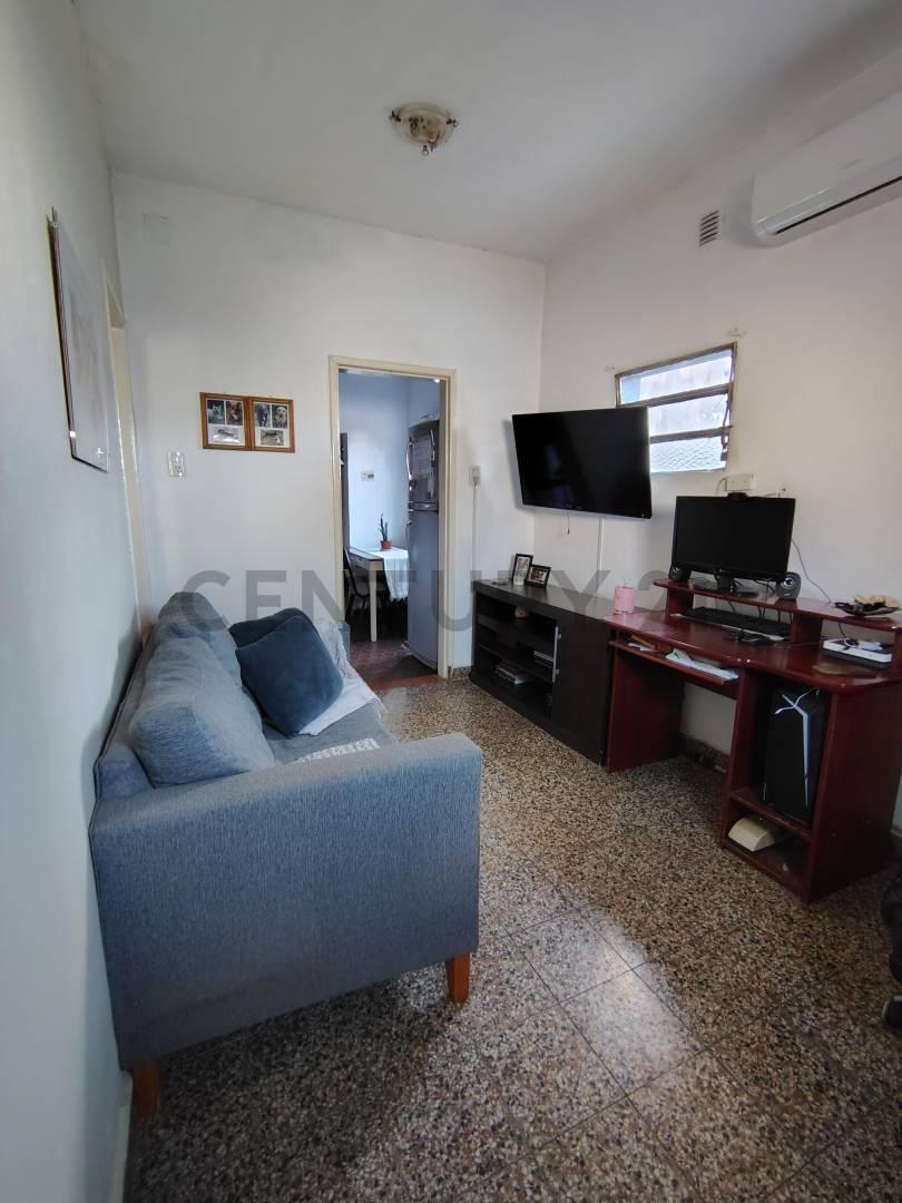 Foto de venta de casa con galpon, imagen 3