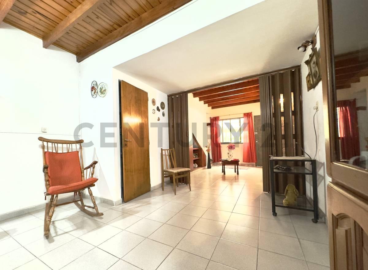 Foto de Venta PH 2 dormitorios en La Plata, imagen 2