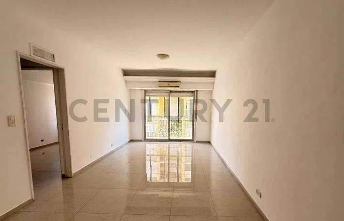 Foto de VENTA DEPARTAMENTO 4 AMBIENTES QUILMES CENTRO, imagen 4