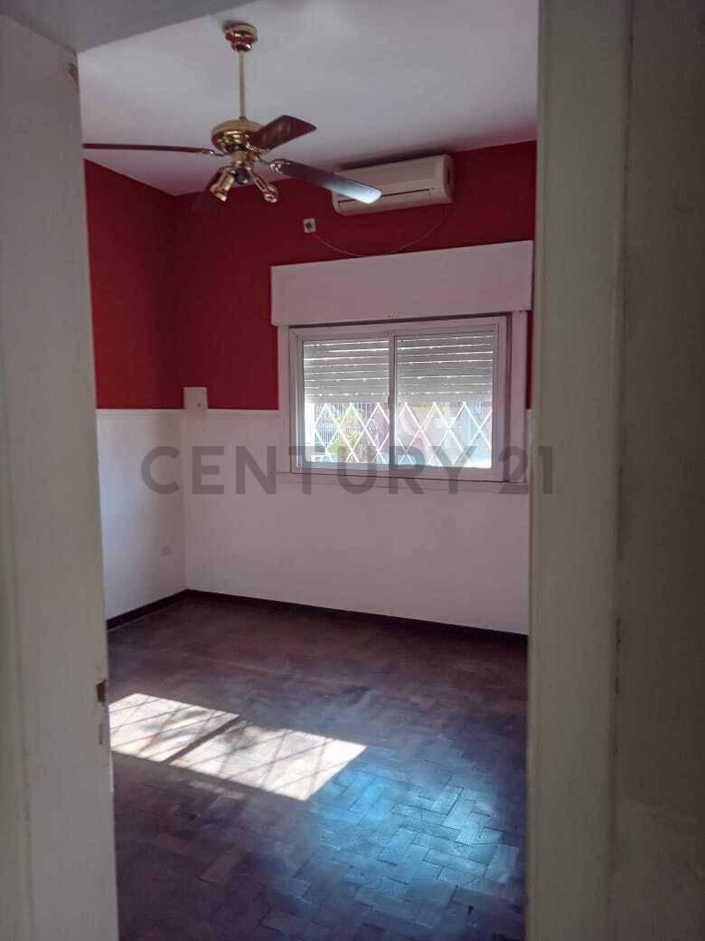 Foto de VENTA CASA PH 3 AMBIENTES WILDE, imagen 2