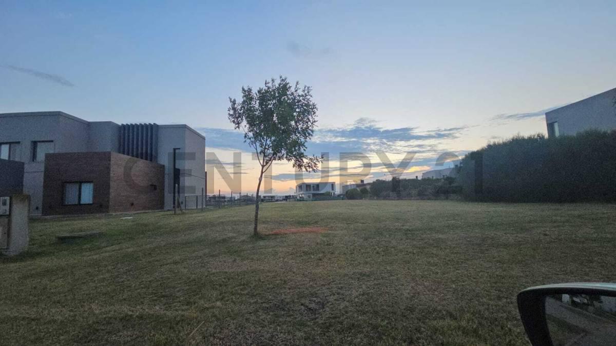 Foto de LOTE EN VILLALOBOS HUDSON BARRIO CERRADO EXCELENTE ORIENTACION, imagen 4